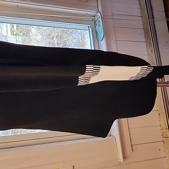 J'envie New York women's sweater size small - Picture 3 of 8